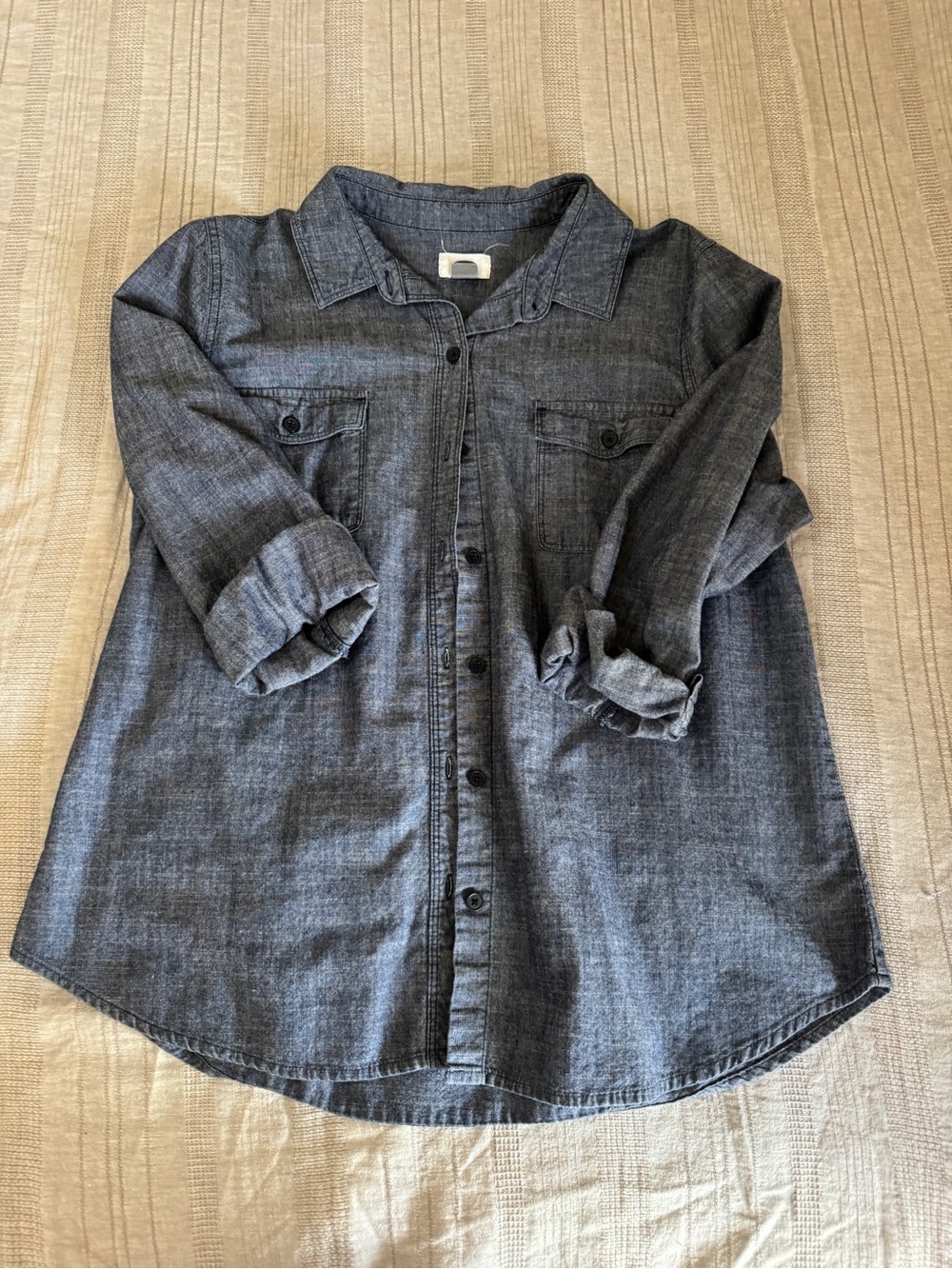 Old Navy Dark Gray Chambray Button-Down Shirt